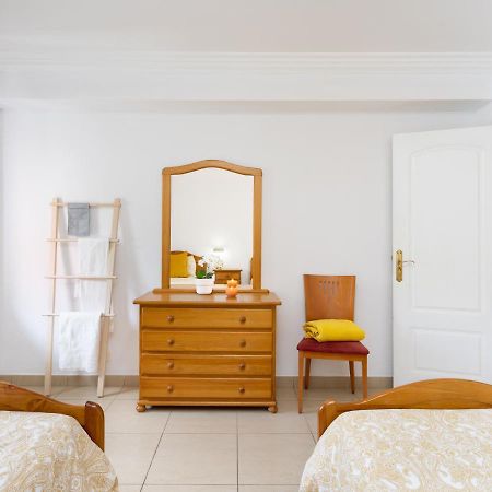 Live Los Cristianos Los Playeros Close To The Beach Arona  Eksteriør bilde